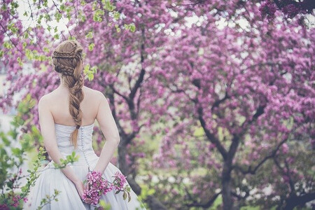 10 hasznos tipp tavaszi esküvő szervezéshez 