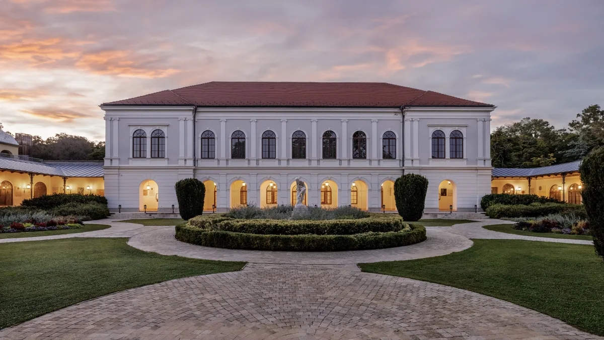Anna Grand Hotel - 0