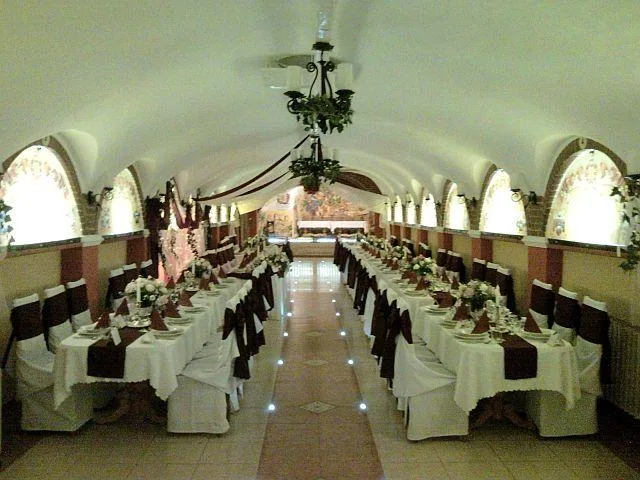 Aranykorona Hotel -  Étterem kép 0