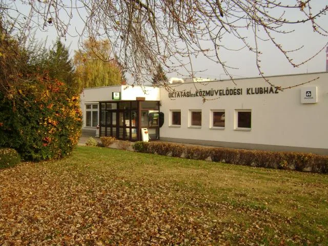 ALCOA-KÖFÉM Oktatási és Közművelődési Klubház