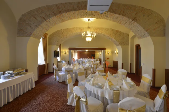 Mercure Székesfehérvár Magyar Király kép 1