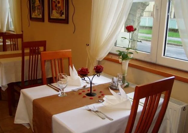 Hotel Platán kép 1