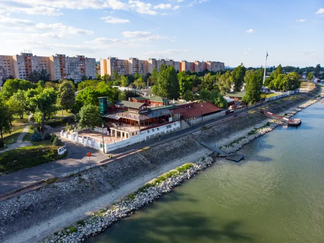 Rozmaring Kertvendéglő