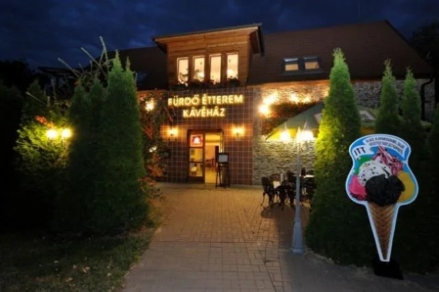 Fürdő Étterem