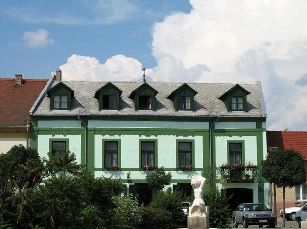 Hotel Aranykereszt - 5
