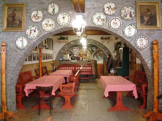 Szent Gellért Borház és Étterem kép 0
