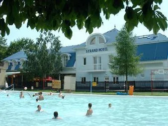 Strand Hotel*** és Étterem kép 2