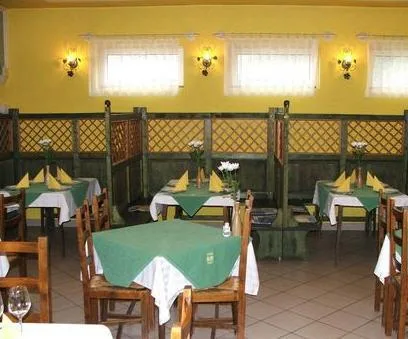 Véndiófa Vendeglő - 3