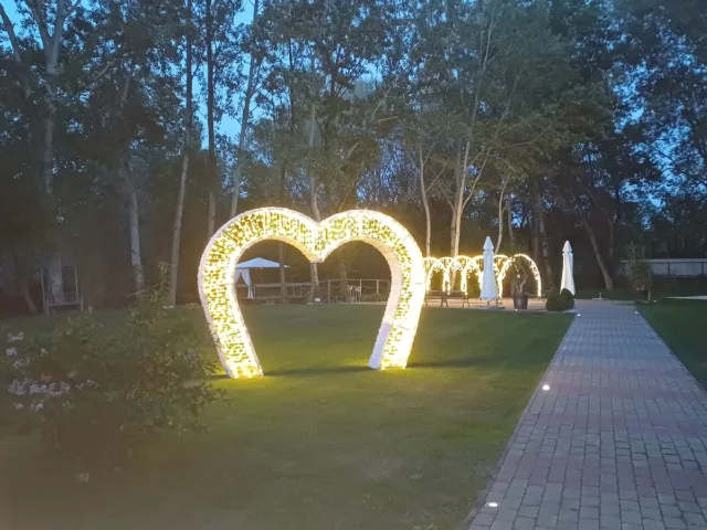 Dabas Lazí-Tó Liget kép 1