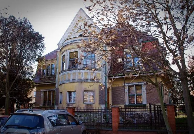 Kiskastély Étterem