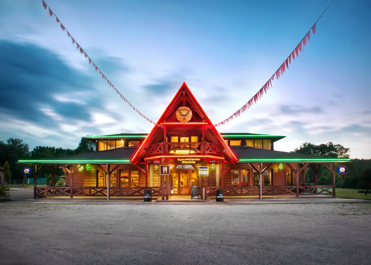 Mustang Pub & Grill - 0