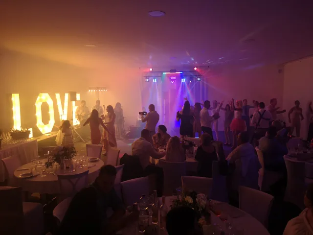 Gróf Buttler Borászat és Rendezvény Központ Eger/Nagykőporos