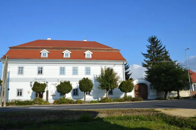 Bagolyvár Fogadó - 4