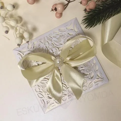 ESKÜVŐNYOMDA - 1