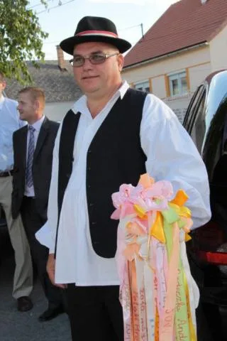 Karcsi vőfély - 2
