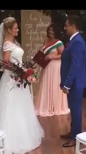 Hajnal Krisztina szertartásvezető - 2
