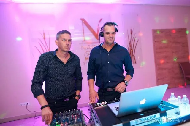 yourevent.hu több mint DJ - 1