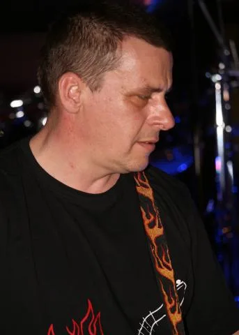 Hangár Zenekar - 4