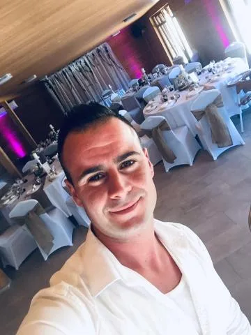 Juhász Barnabás Weddingsong.hu -Esküvő és Rendezvény Dj kép 2