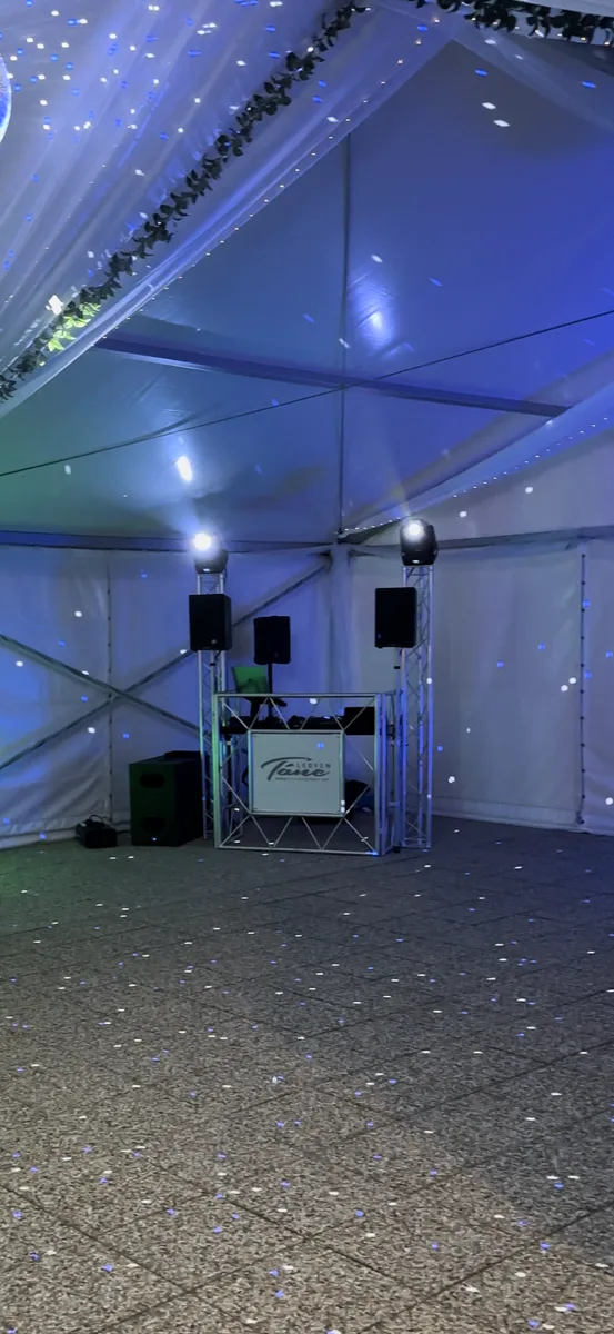 Nagy Dávid esküvői és rendezvény dj - 3