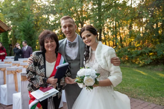 Kövesdi Anikó szertartásvezető és koordinátor kép 0