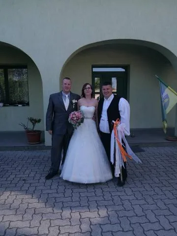 Kerekes László Vőfély és Ceremóniamester kép 1