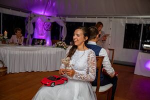 Kriszta Wedding - Szertartásvezető és ceremóniamester