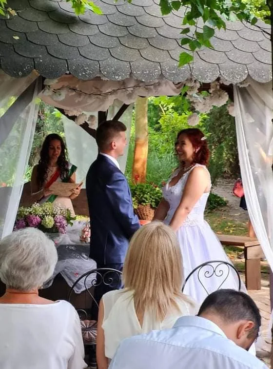 Gödény Anikó szertartásvezető kép 2