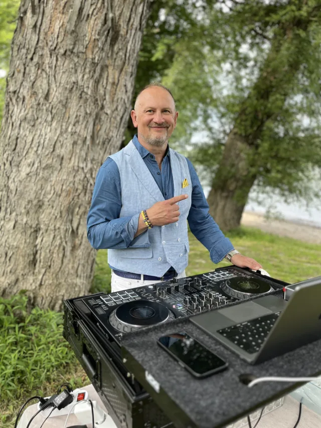 Esküvői DJ és Ceremóniamester páros - 3