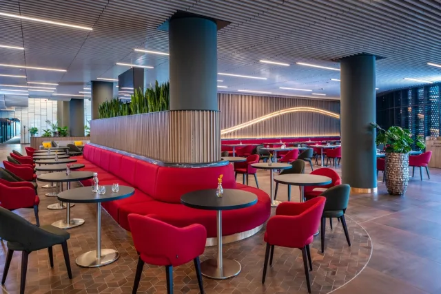 Flow Hotel & Conference**** - 5