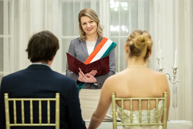 A pillanat varázsa - Koprivecz Tímea szertartásvezető