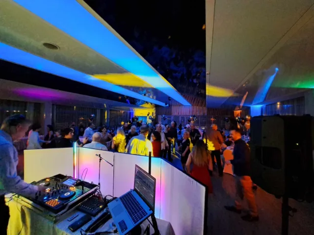 Ferenczi Tamás Rendezvény és esküvő dj, Ceremóniamester - 5