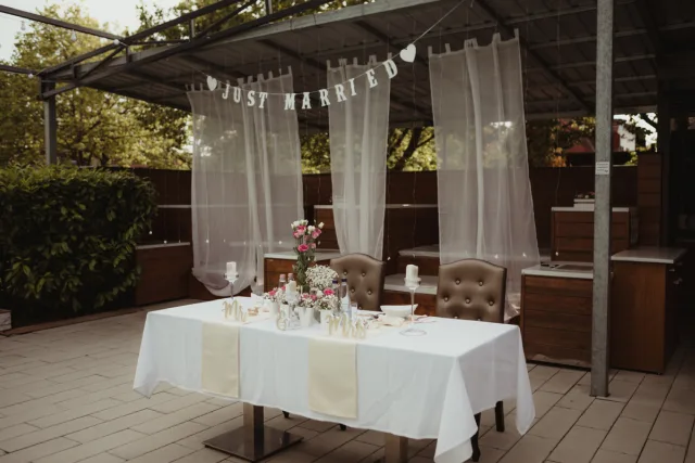 Player's Pool & Lounge Vonyarcvashegy - 5