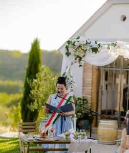 Varga Silvie szertartásvezető és esküvőszervező