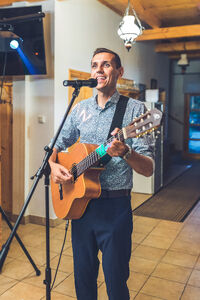 Bráz Máté Milán - Több mint ceremóniamester