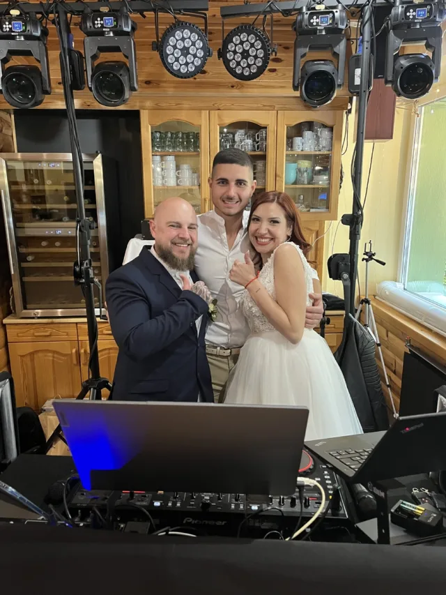 Nagy Krisztián Esküvői és Party dj - 3