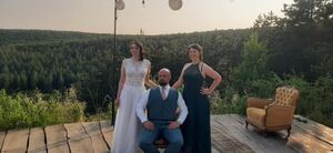 Hanol Éva Hajnalka - Párkák, Az élet fonala szertartásvezetés (esküvői koordinátor/ceremóniamester)