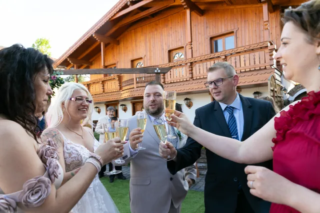 Hanol Éva Hajnalka - Párkák, Az élet fonala szertartásvezetés (esküvői koordinátor/ceremóniamester) - 1