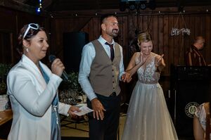 Hanol Éva Hajnalka - Párkák, Az élet fonala szertartásvezetés (esküvői koordinátor/ceremóniamester)