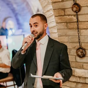 Dahud Emil ceremóniamester - CÉEMil