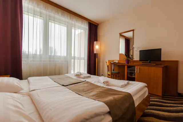 Prémium Hotel Panoráma**** - 4