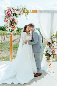 Óhegy-Borház Kovács Családi Pincészet